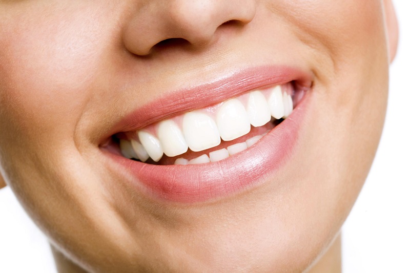 Which Teeth Whitening Method Is More Suitable for Us?